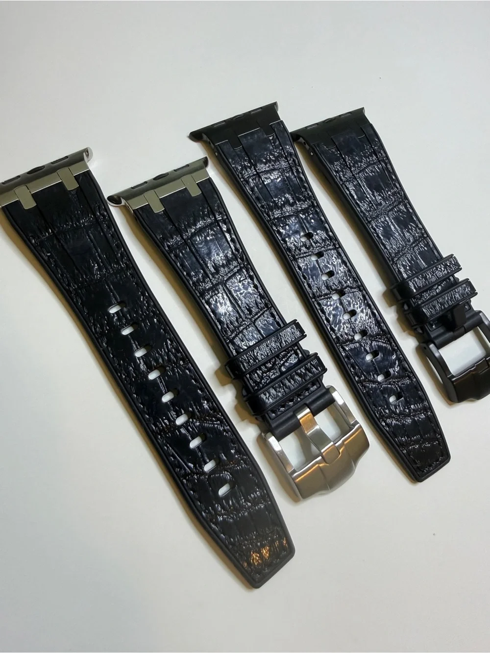 New Replacement Apple Watch Band Croc-Embossed Silicone Strap for Men